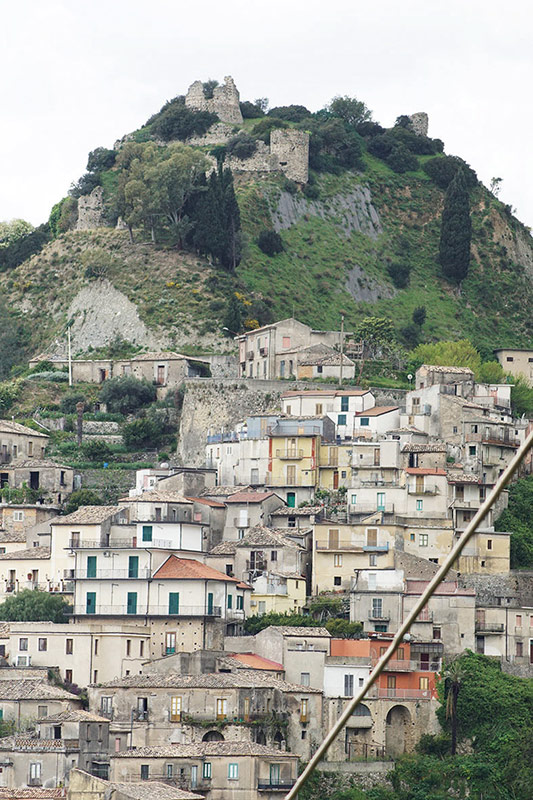 grotteria-ruderi-del-castello